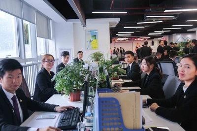 贵阳花果园二手房卖多少钱?花果园好住理中介好不好?